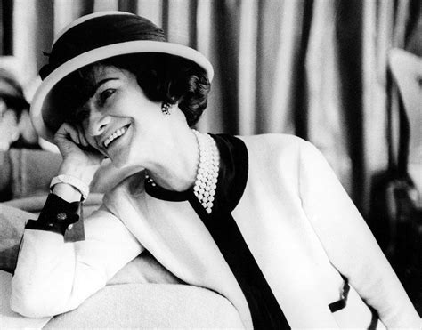 coco chanel impact|how coco chanel changed fashion.